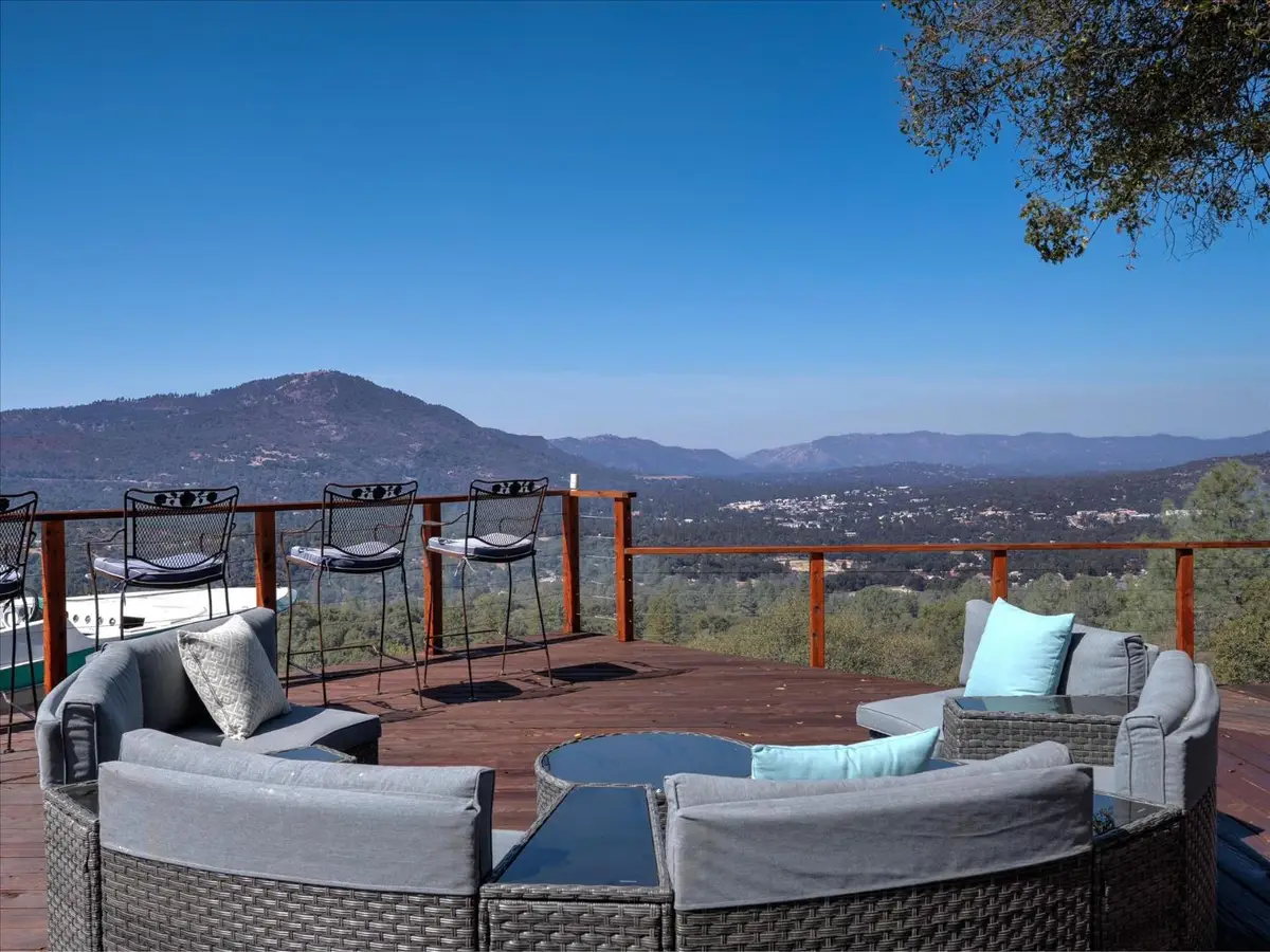 51571 Coyote Ridge Rd, Oakhurst, CA 93644 - #1
