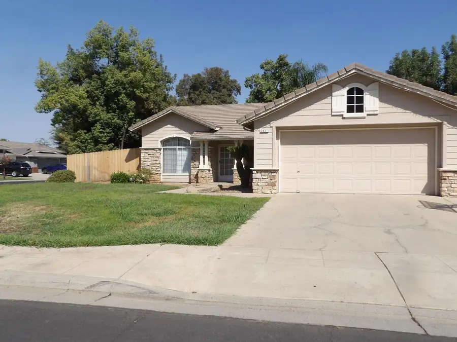 2837 Beverly Avenue, Clovis, CA 93611 - #2
