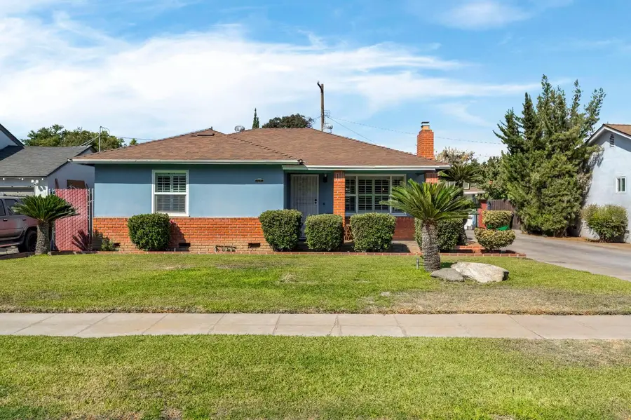 5045 E Tyler Avenue, Fresno, CA 93727 - #2