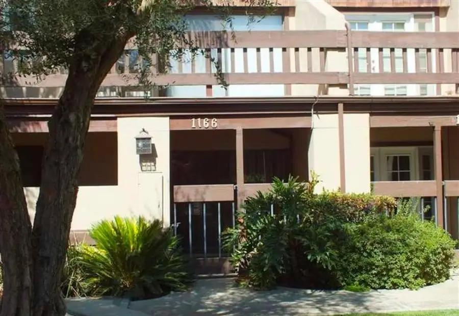 1166 Gem Street #1, Tulare, CA 93274 - #2