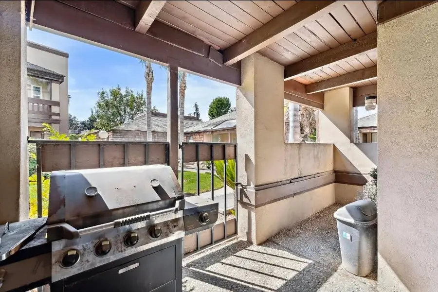 1166 Gem Street #1, Tulare, CA 93274 - #3