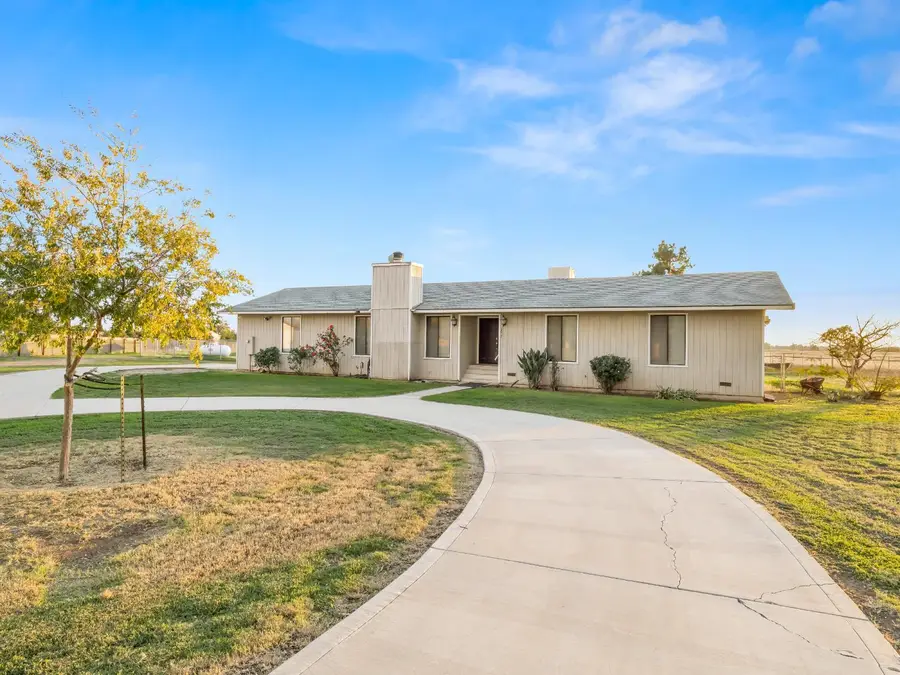 13017 Violet Lane, Clovis, CA 93619 - #2