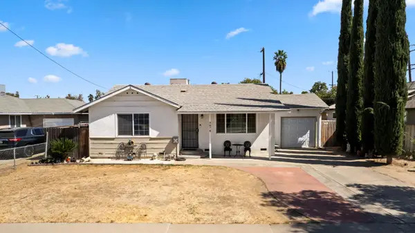 3870 N Hulbert Avenue, Fresno, CA 93705