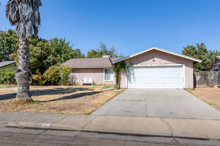 956 Church Avenue, Sanger, CA 93657 - #2