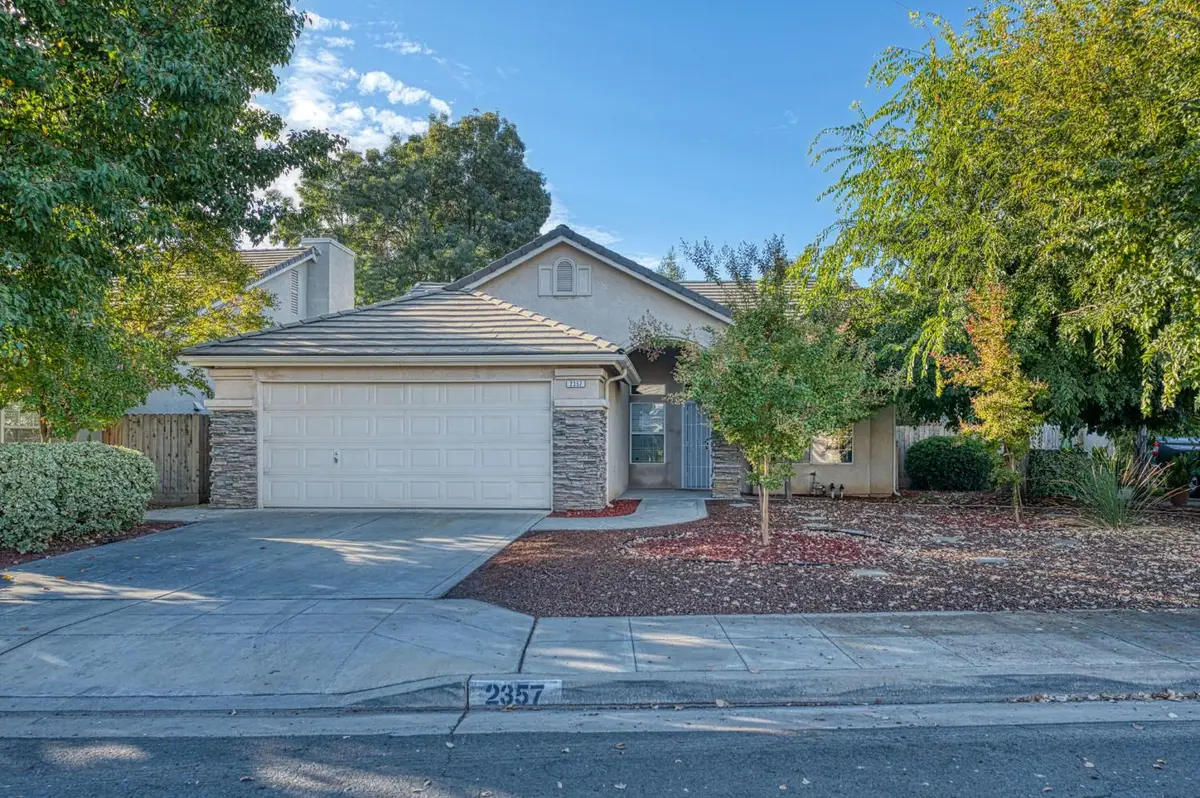 2357 E Emilie Avenue, Fresno, CA 93730 - #1