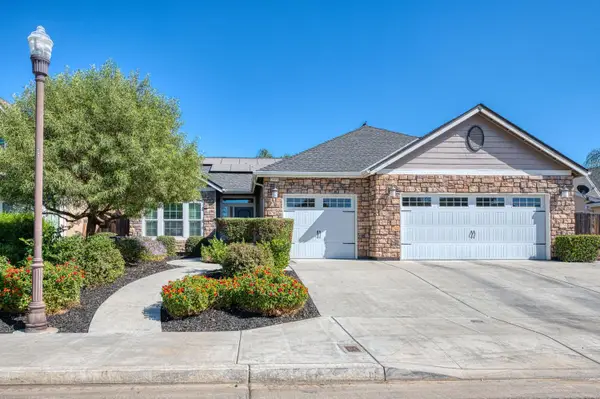2537 Junipero Avenue, Clovis, CA 93619