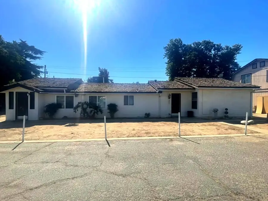 2061 N Cornelia, Fresno, CA 93722 - #3