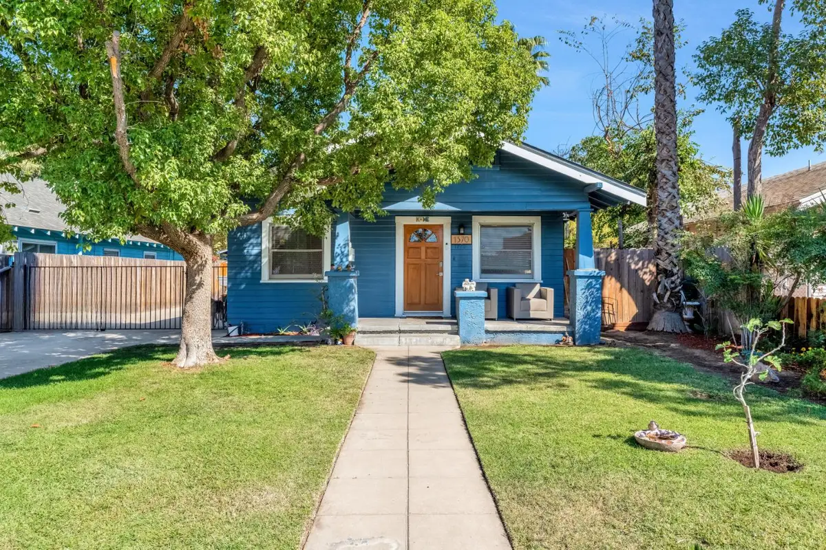 1370 N Farris Avenue, Fresno, CA 93728 - #1