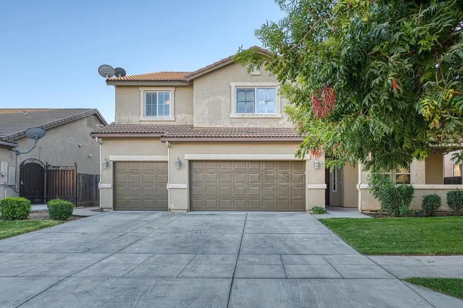 644 Serena Avenue, Clovis, CA 93619 - #3