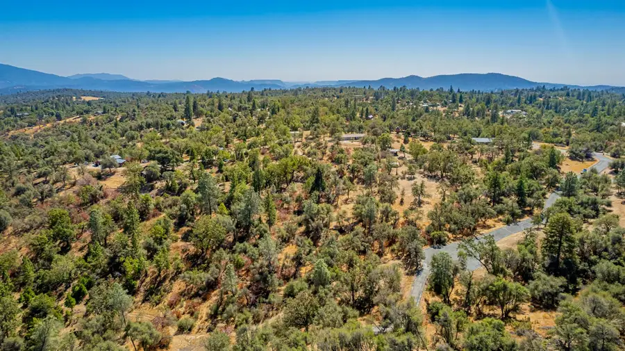8 Blackberry Trail, North Fork, CA 93643 - #2
