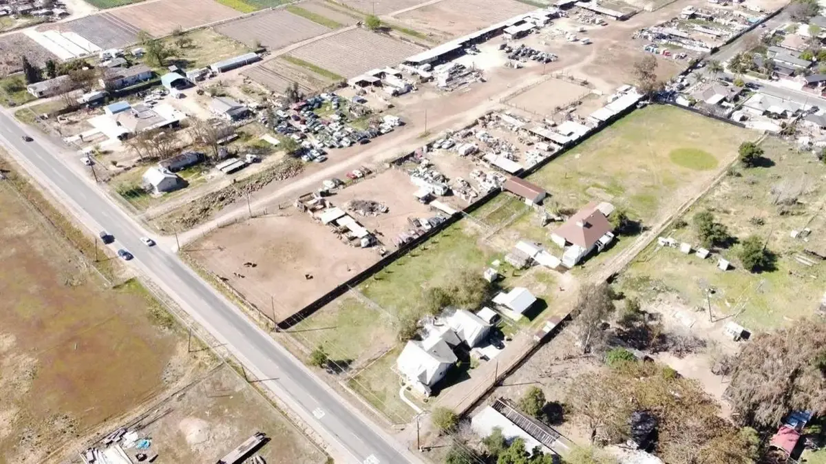 1234 No Address, Fresno, CA 93722 - #1