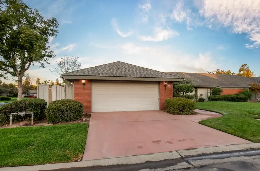 6339 N Palm Avenue, Fresno, CA 93704 - #2