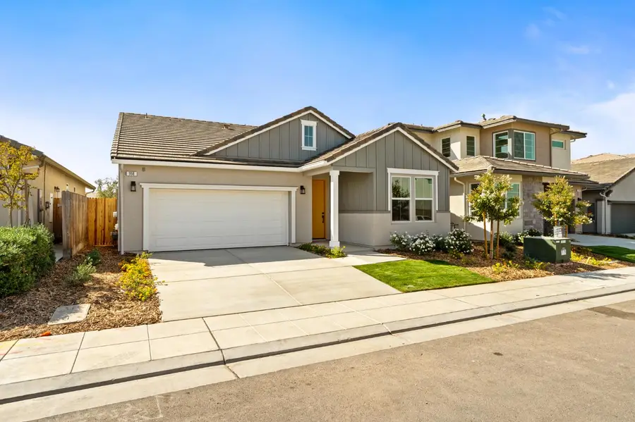 958 Ponderosa Way W, Madera, CA 93636 - #2