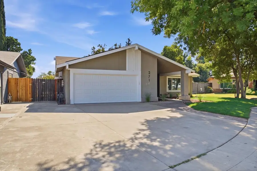 271 W Paul Avenue, Fresno, CA 93704 - #2