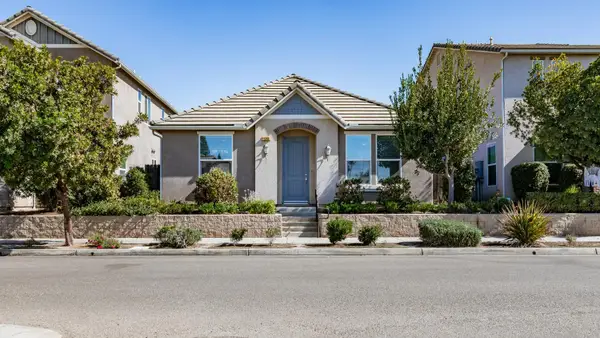 11344 N Garden Sage Avenue, Fresno, CA 93730