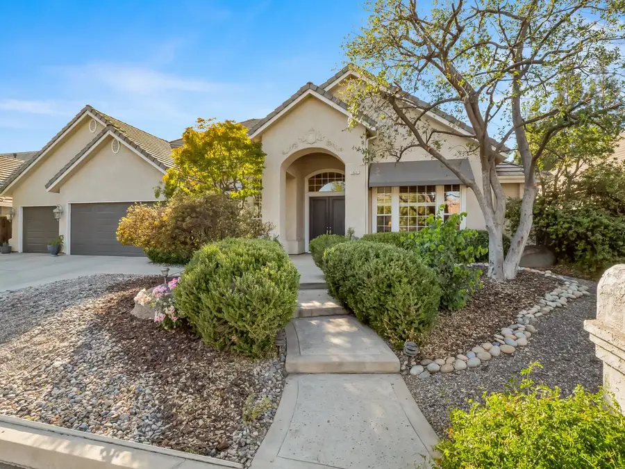 10237 N Page Avenue, Fresno, CA 93730 - #3