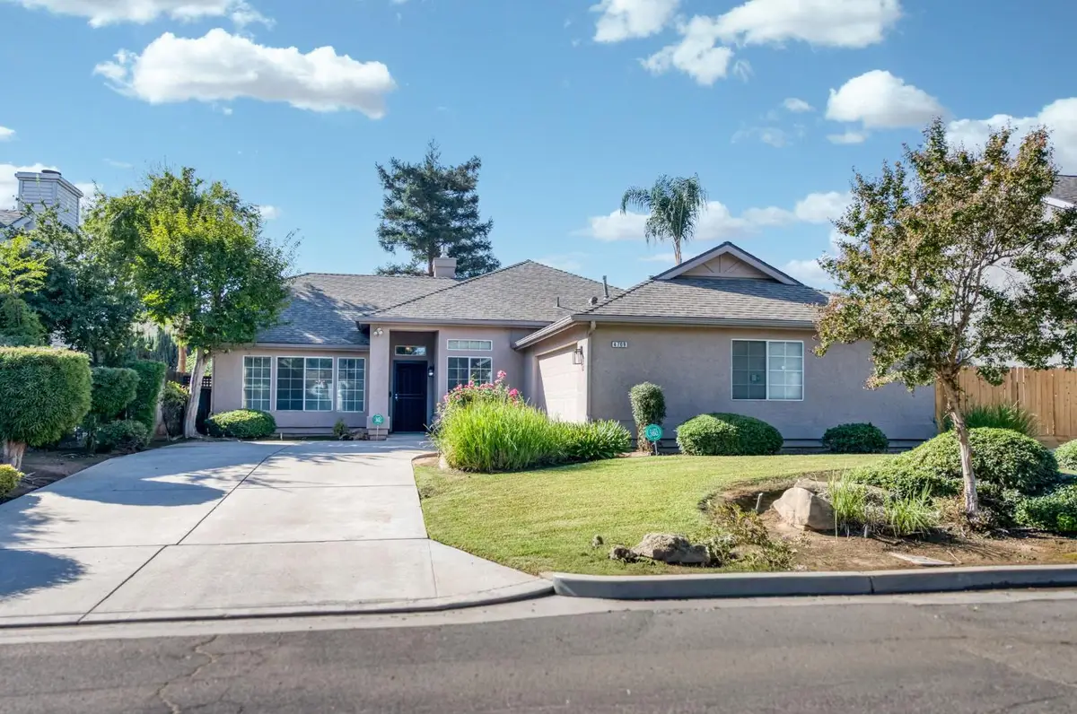 4709 W Bellaire Way, Fresno, CA 93722 - #1