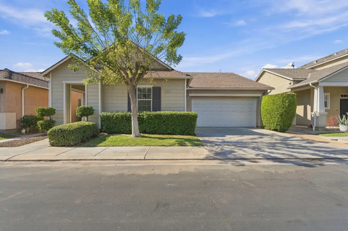 4091 W Fig Tree Lane, Fresno, CA 93722 - #1
