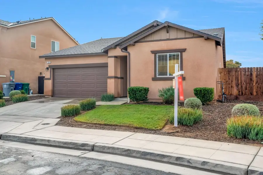 228 Rosebriar Street, Madera, CA 93638 - #2
