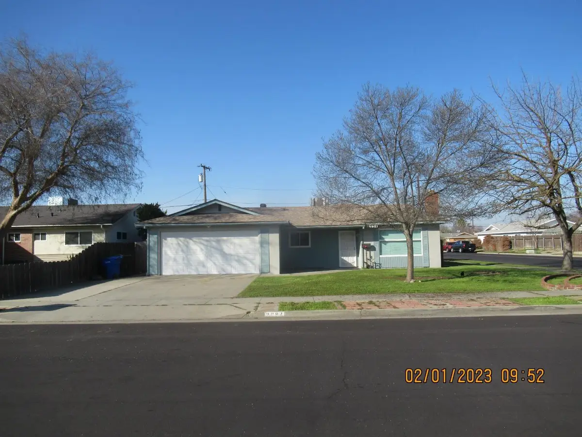 2094 Stratford Way, Hanford, CA 93230 - #1