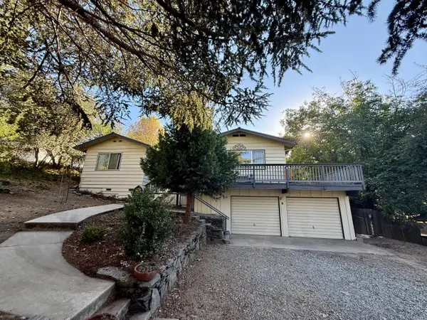 49714 Pierce Drive, Oakhurst, CA 93644