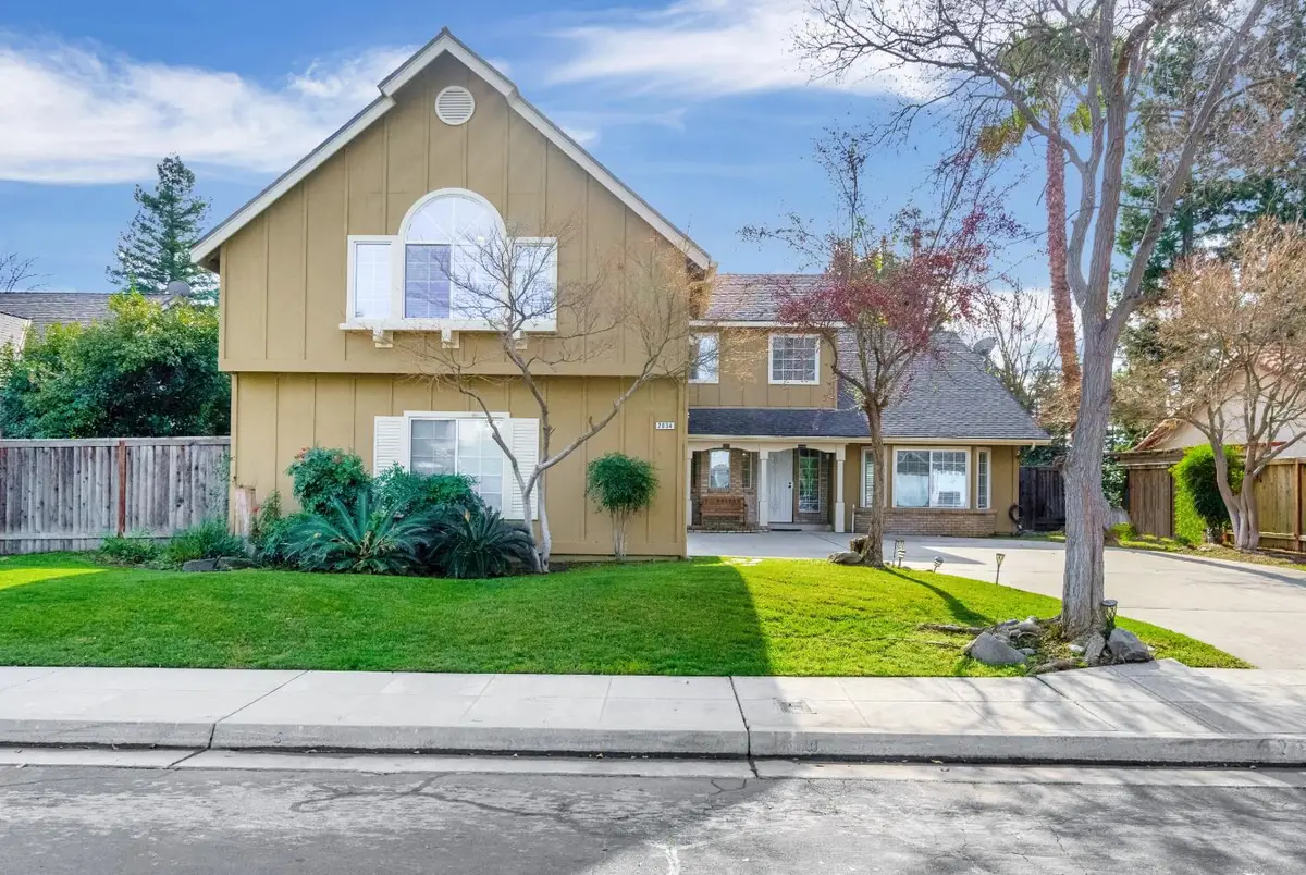 2034 Wrenwood Avenue, Clovis, CA 93611 - #1