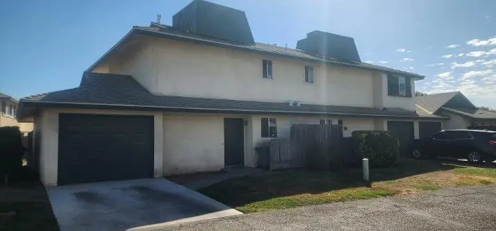 4853 N Winery Circle #101, Fresno, CA 93726 - #2