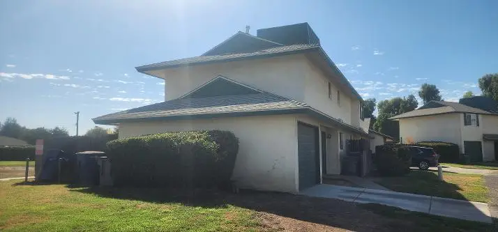 4853 N Winery Circle #101, Fresno, CA 93726 - #3