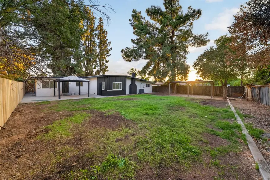 1472 E Barstow Avenue, Fresno, CA 93710 - #3