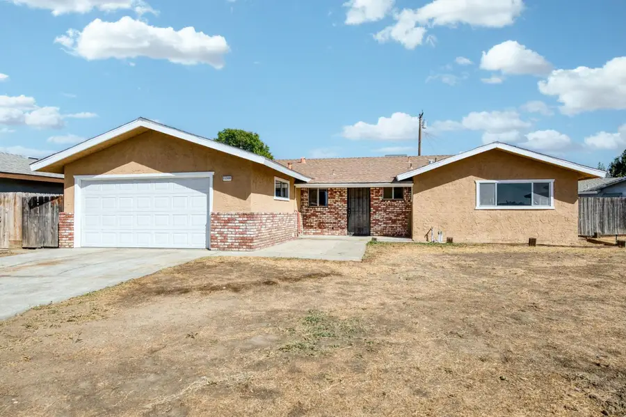 11310 W Evergreen Lane, Hanford, CA 93230 - #2