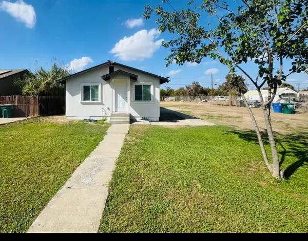 11774 3rd Place, Hanford, CA 93230
