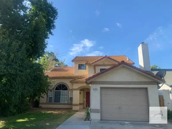 1703 E Eclipse Avenue, Fresno, CA 93720