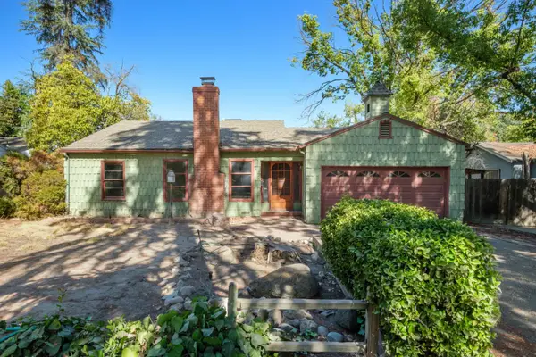 825 E Fedora Avenue, Fresno, CA 93704