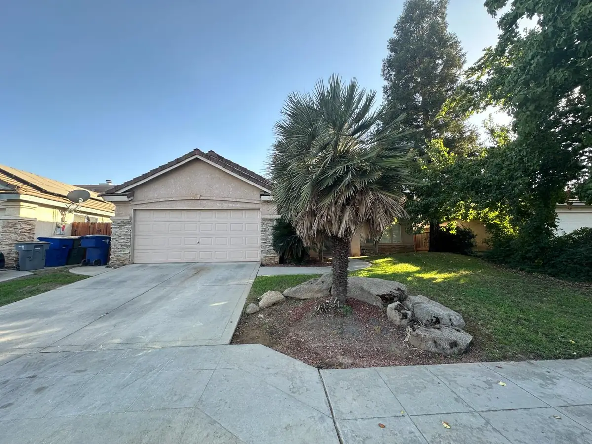 2167 E Muir Field Drive, Fresno, CA 93730 - #1