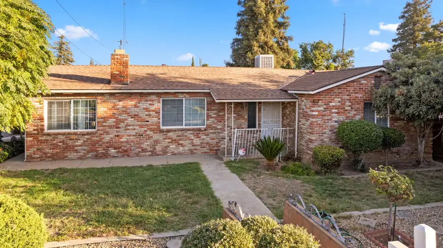 3726 W Bullard Avenue, Fresno, CA 93711 - #2