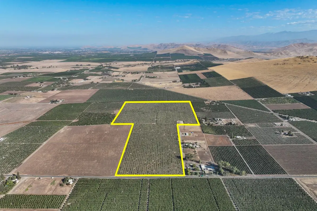 26954 Avenue 96, Terra Bella, CA 93270 - #1
