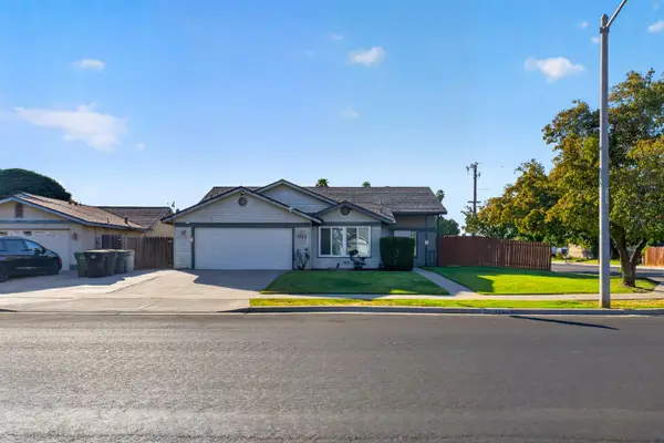 1423 Belinda Drive, Lemoore, CA 93245