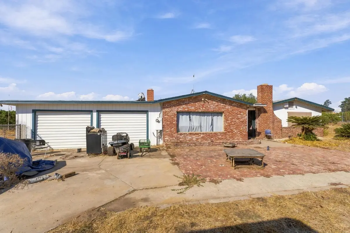9333 E Belmont Avenue, Sanger, CA 93657 - #1
