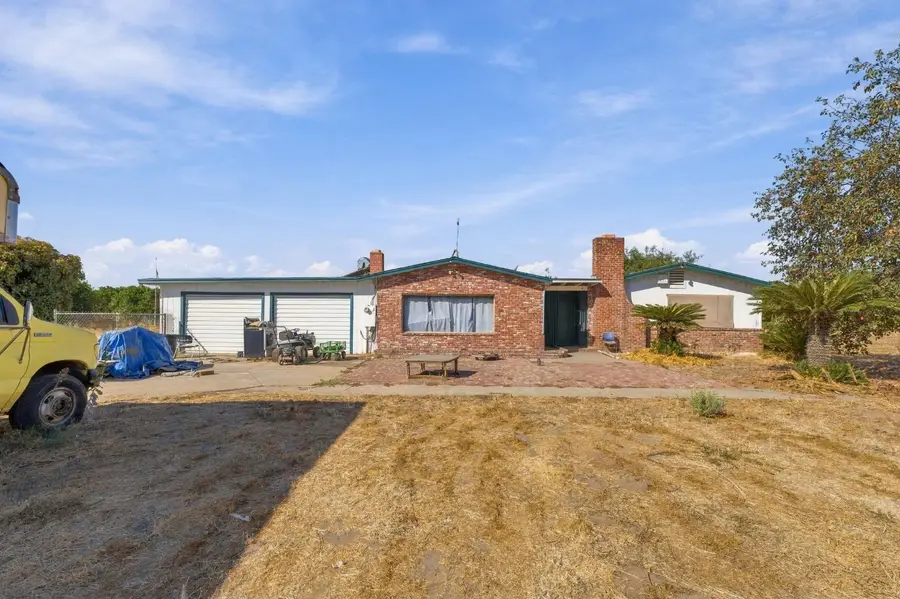 9333 E Belmont Avenue, Sanger, CA 93657 - #3
