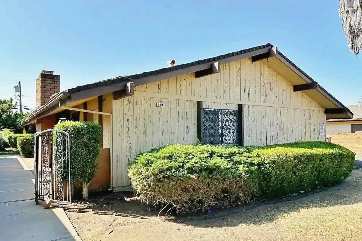 1493 W Fairmont Avenue, Fresno, CA 93705 - #1