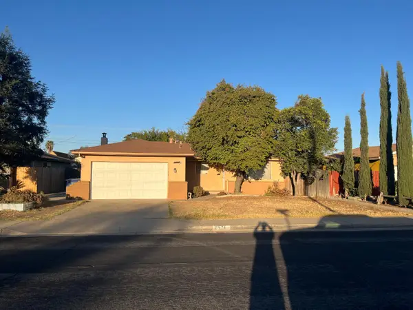2524 Lind Avenue, Clovis, CA 93612
