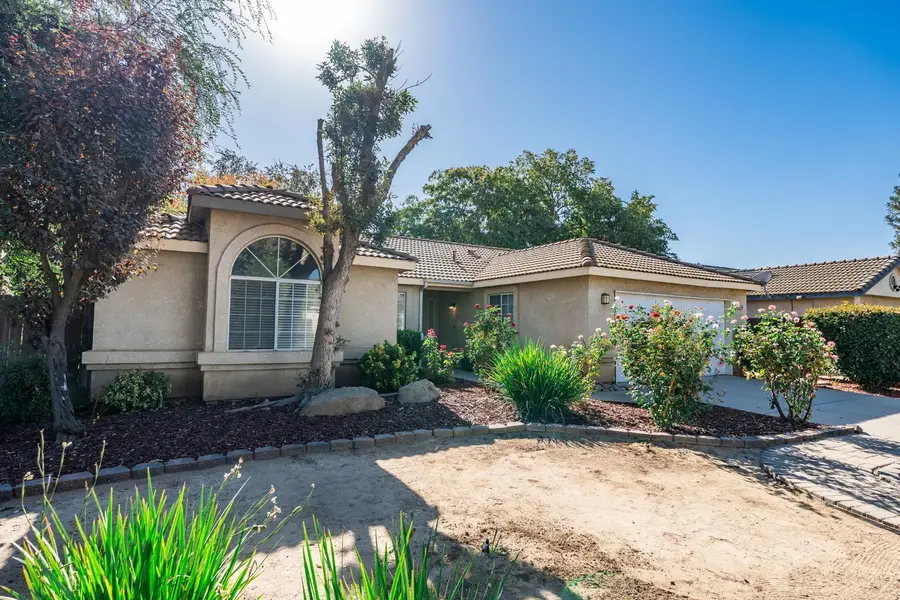 5438 N State Street, Fresno, CA 93722 - #3