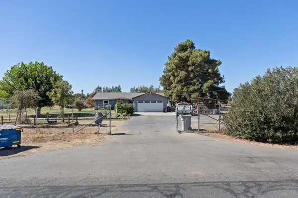 2347 N Ring Avenue, Fresno, CA 93723