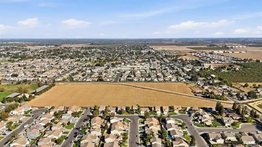 0 Peach, Livingston, CA 95334 - #3