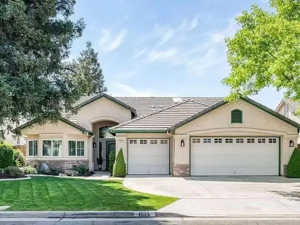 1593 E Granada Avenue, Fresno, CA 93720