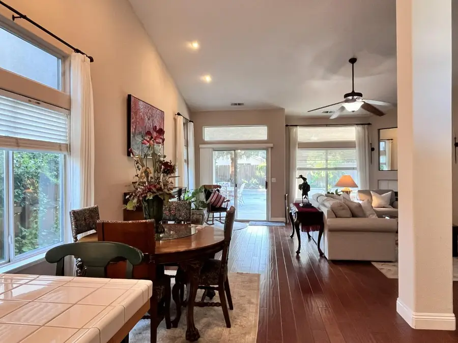 1593 E Granada Avenue, Fresno, CA 93720 - #3