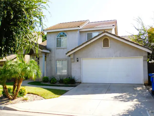 1301 E Richmond Ave, Fresno, CA 93720