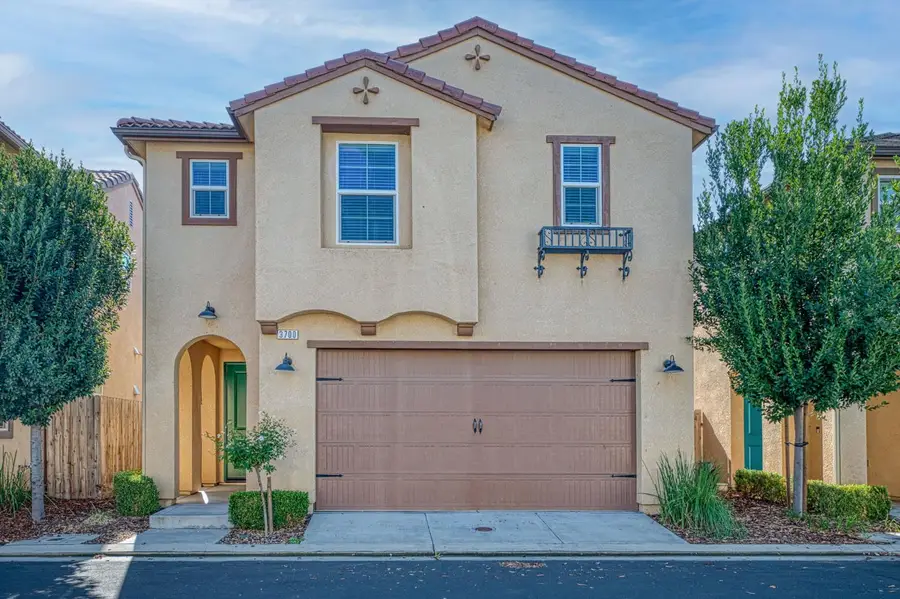 3700 Friendship Lane, Clovis, CA 93619 - #2