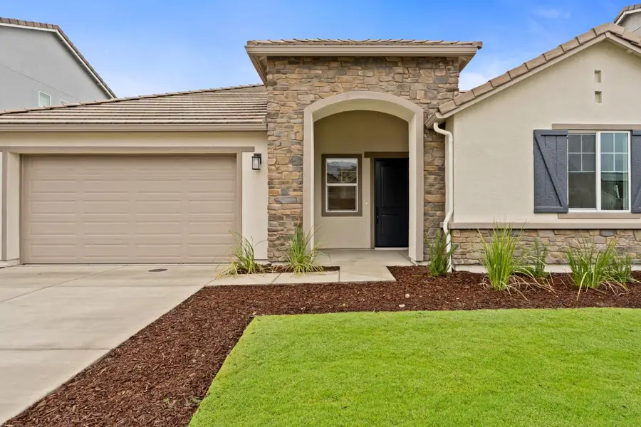 295 N Laker Lane, Fowler, CA 93625 - #3