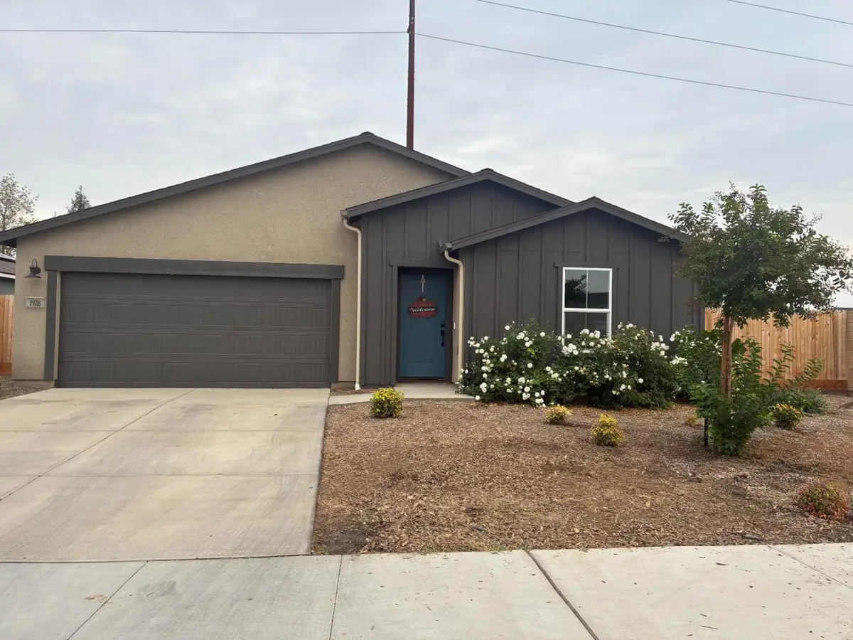 1928 Richard Avenue, Sanger, CA 93657 - #1
